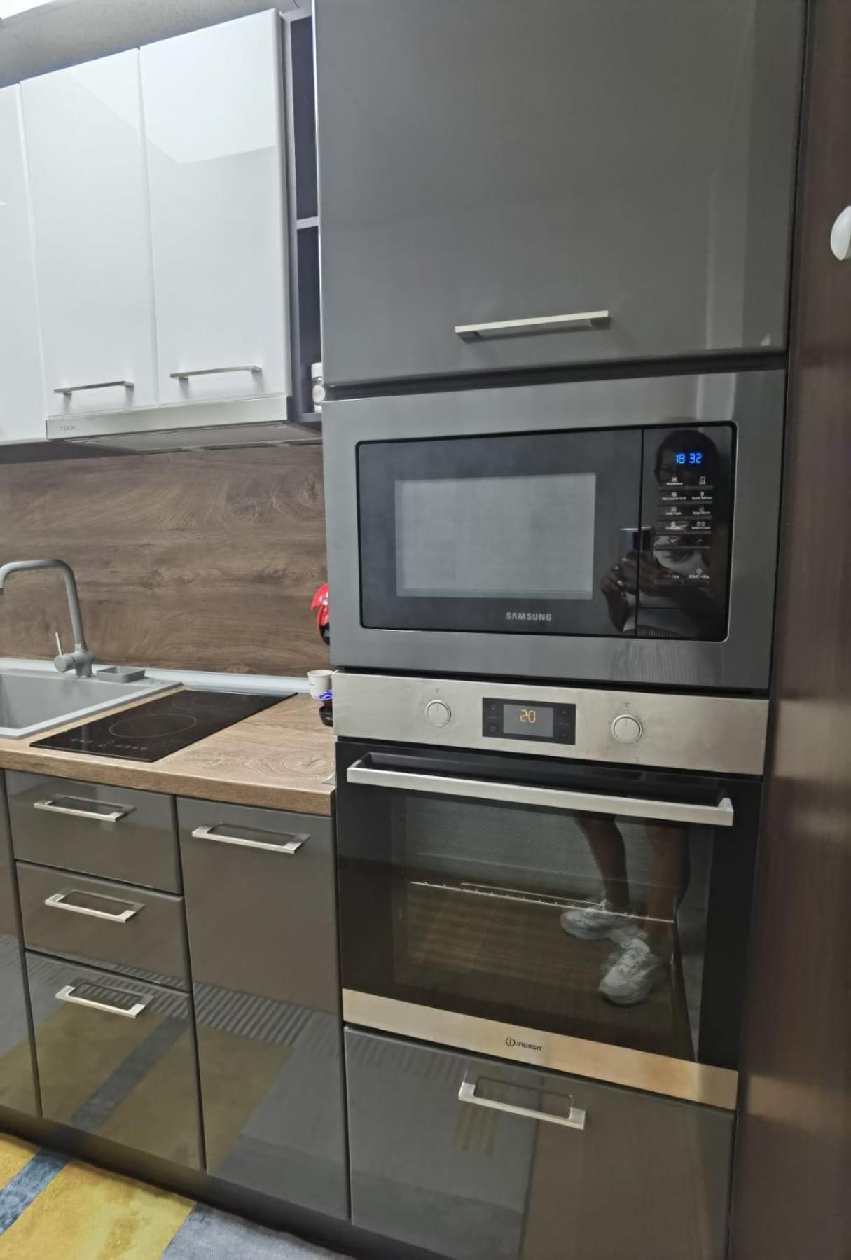 Diana Apartment รูเซ ภายนอก รูปภาพ